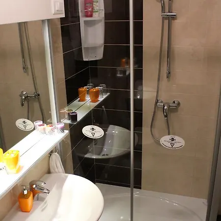 劳勒斯i号别墅公寓 Kožino