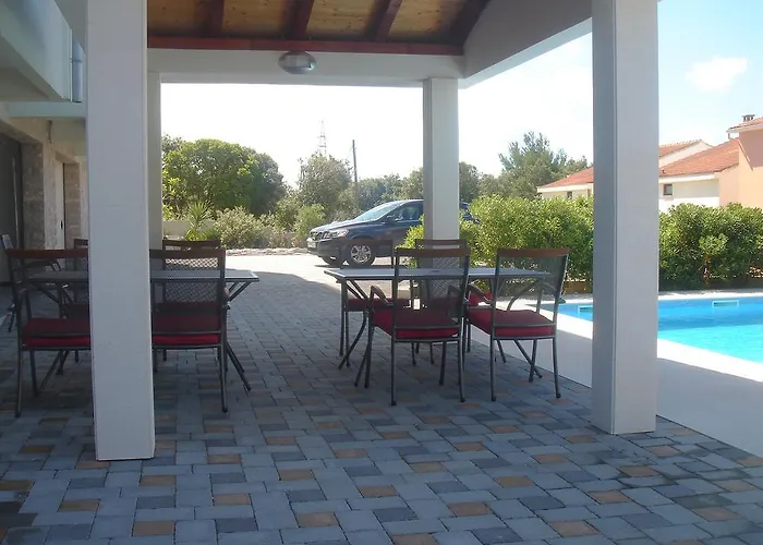 Laurus I Appartement *