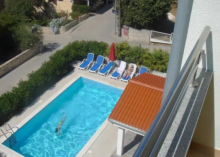 Apartman Laurus I Kozino